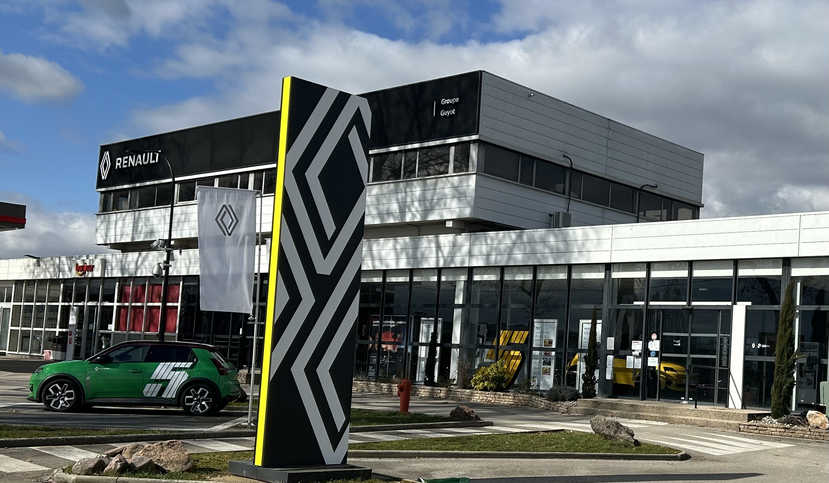 RENAULT BEAUNE - GROUPE GUYOT